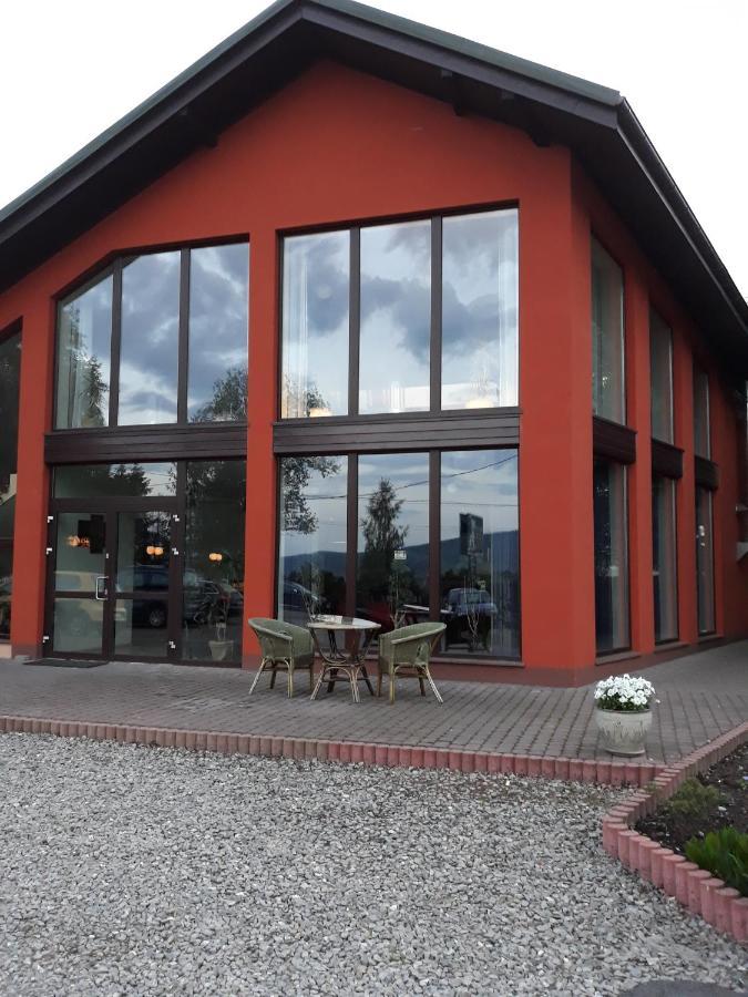 Bed & Breakfast Green Roof Rybarzowice  Extérieur photo